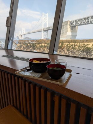 瀬戸大橋＆そぼろ丼定食