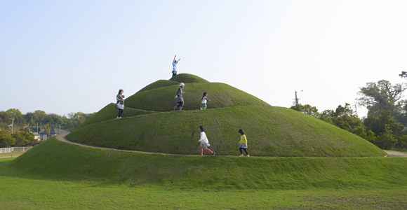 瀬戸内国際芸術祭2013ターニャ・プレミンガ―「階層・地層・層」